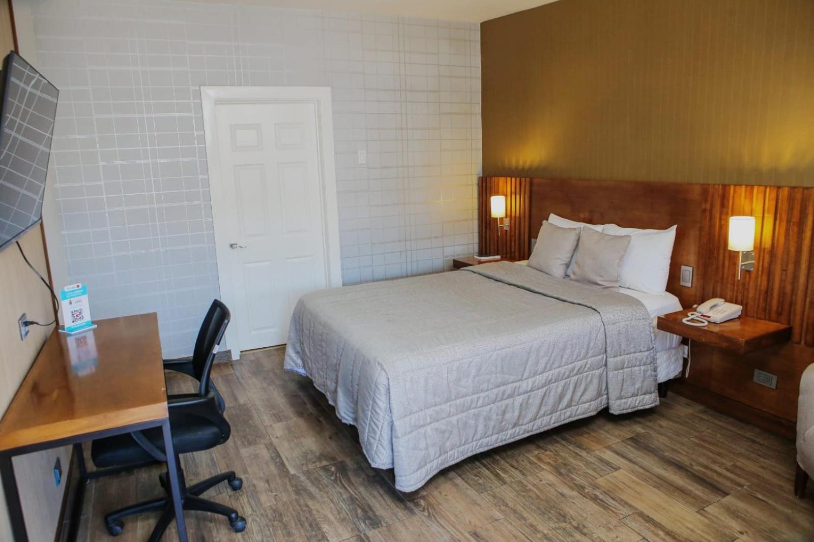 Hotel Villa Del Sol Juárez Exteriör bild