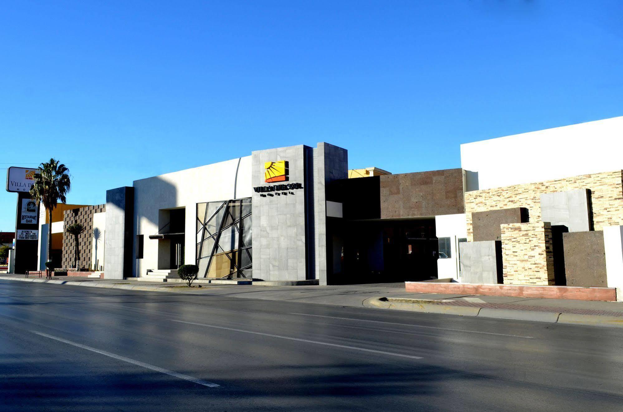 Hotel Villa Del Sol Juárez Exteriör bild